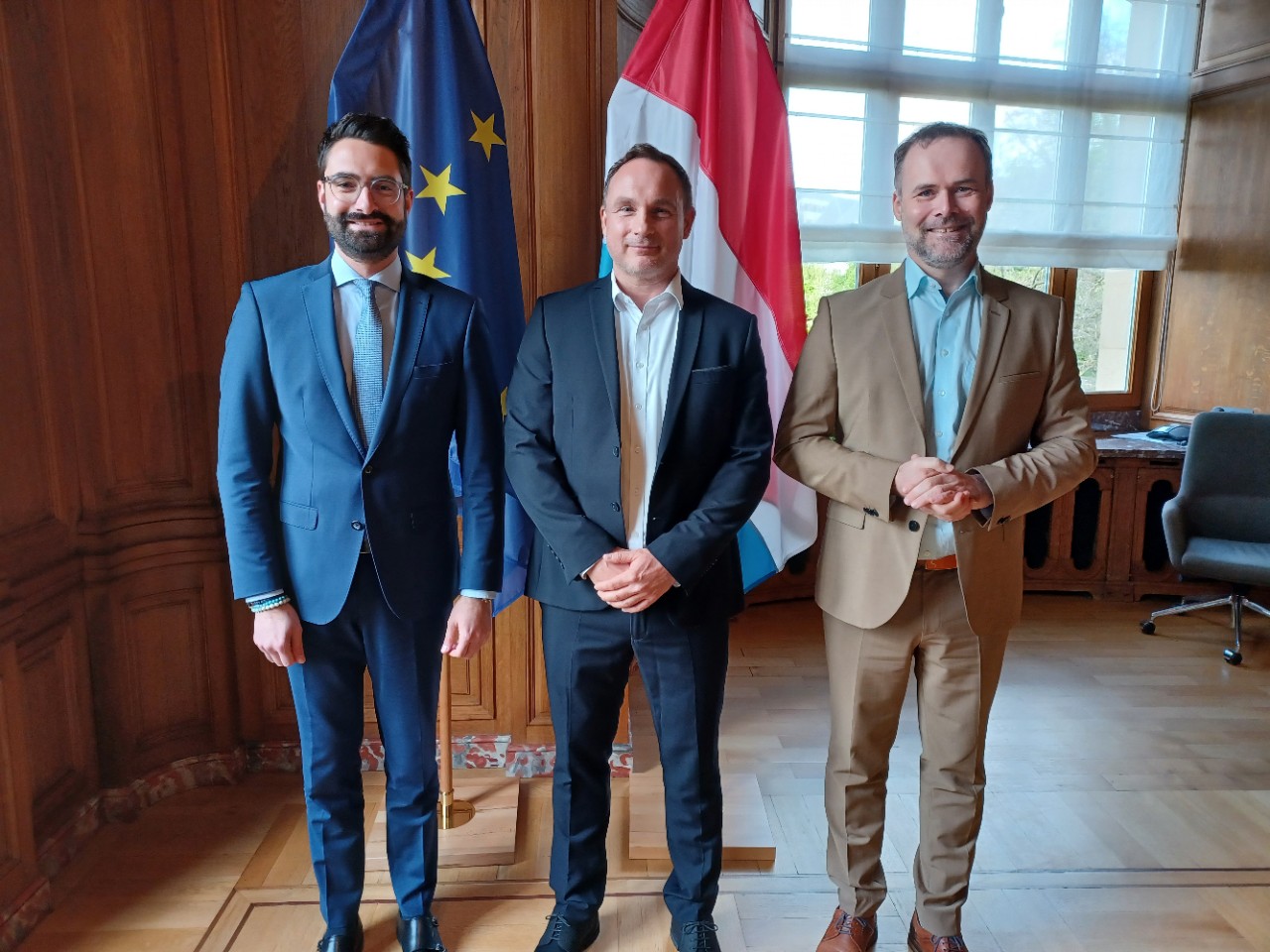 Monsieur Eric Thill, ministre de la Culture ; Monsieur Ronald De Leeuw ; Monsieur Patrick Michaely, directeur du musée national d'histoire naturelle